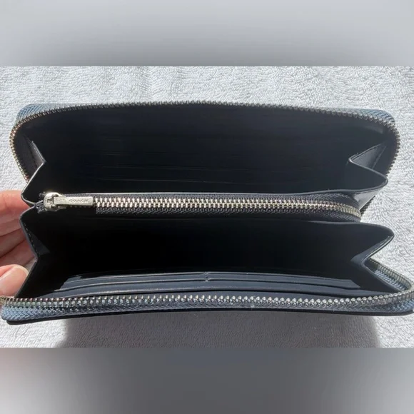 Coach Blue Zip-Around Leather Wallet with Silver Hardware - Picture 3 of 15